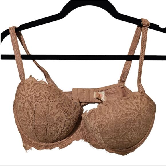 VICTORIA'S SECRET PINK The Date Push-Up Bra - Size 36D - Picture 3 of 9